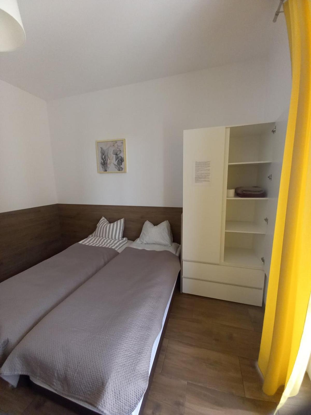 Geodezyjna'70 Cozy Rooms P1 Varsovie Extérieur photo